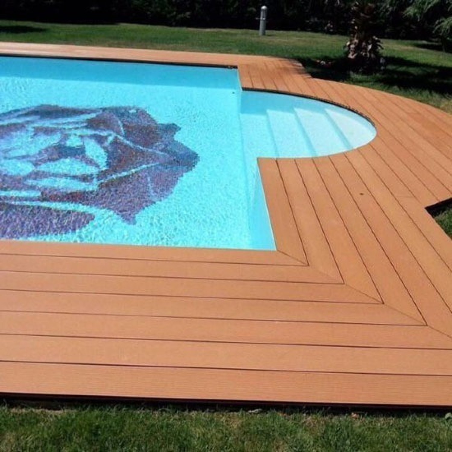 Deck Composite Floor Covering